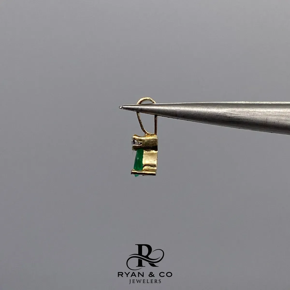 18K Yellow Gold Pear Shaped Muzo Emerald Pendant