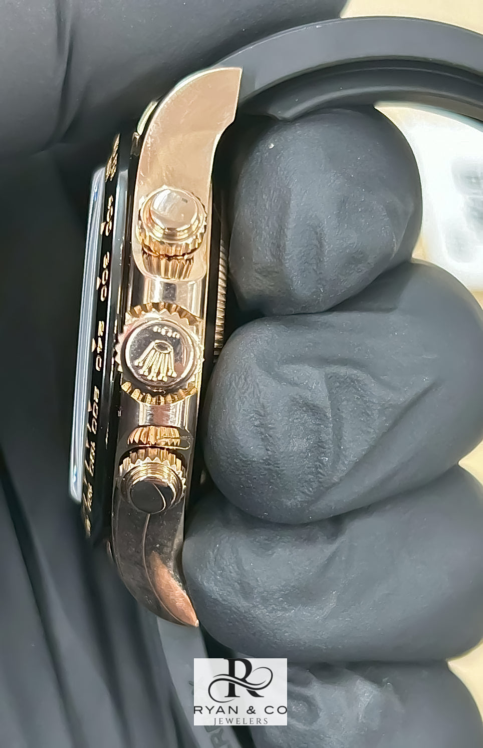 Rolex Daytona Cosmograph Champagne Dial Black Ceramic Bezel Oysterflex Strap 40mm Luxury Chronograph