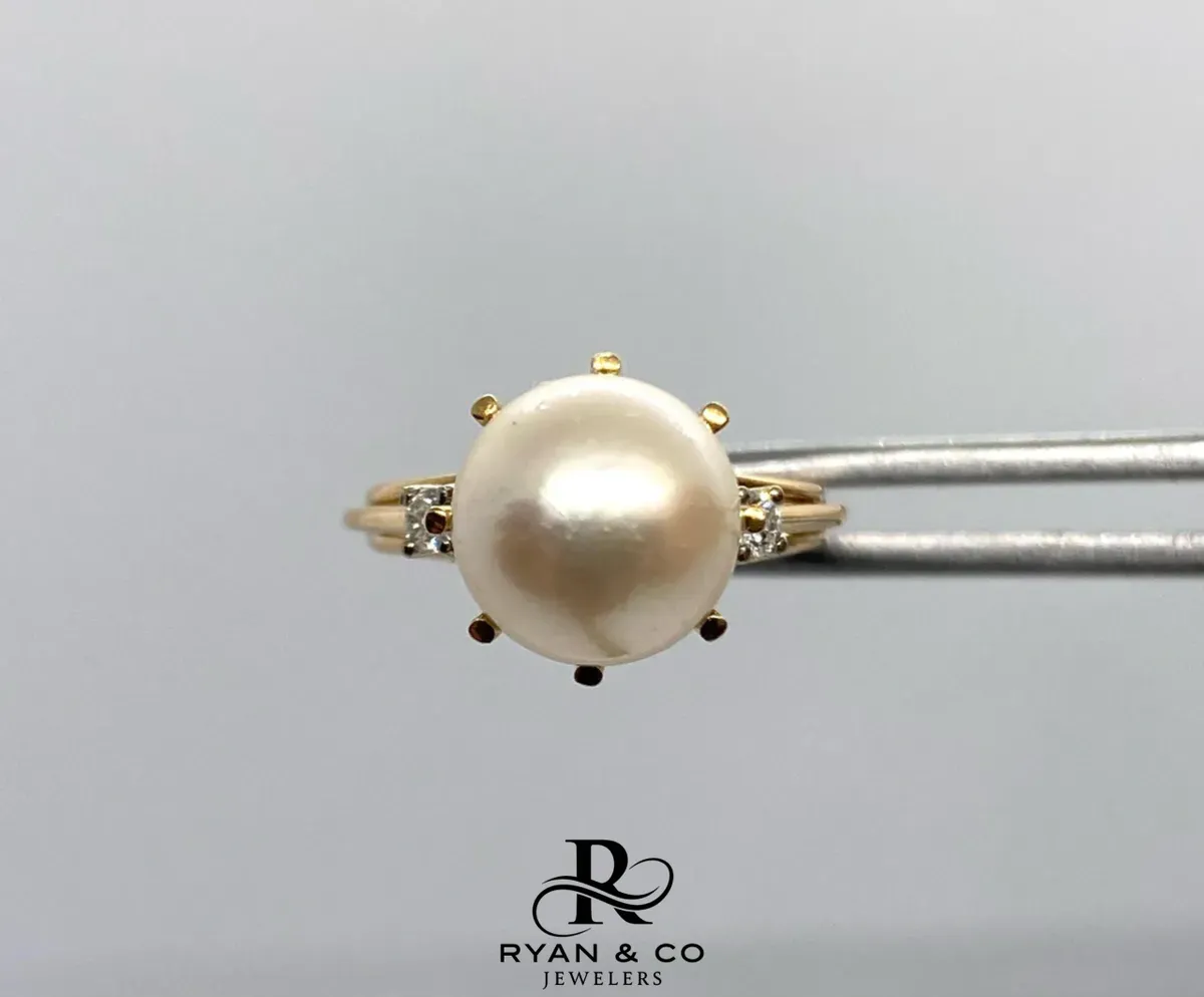 18k Yellow Gold Halo Diamond & Pearl Engagement Ring