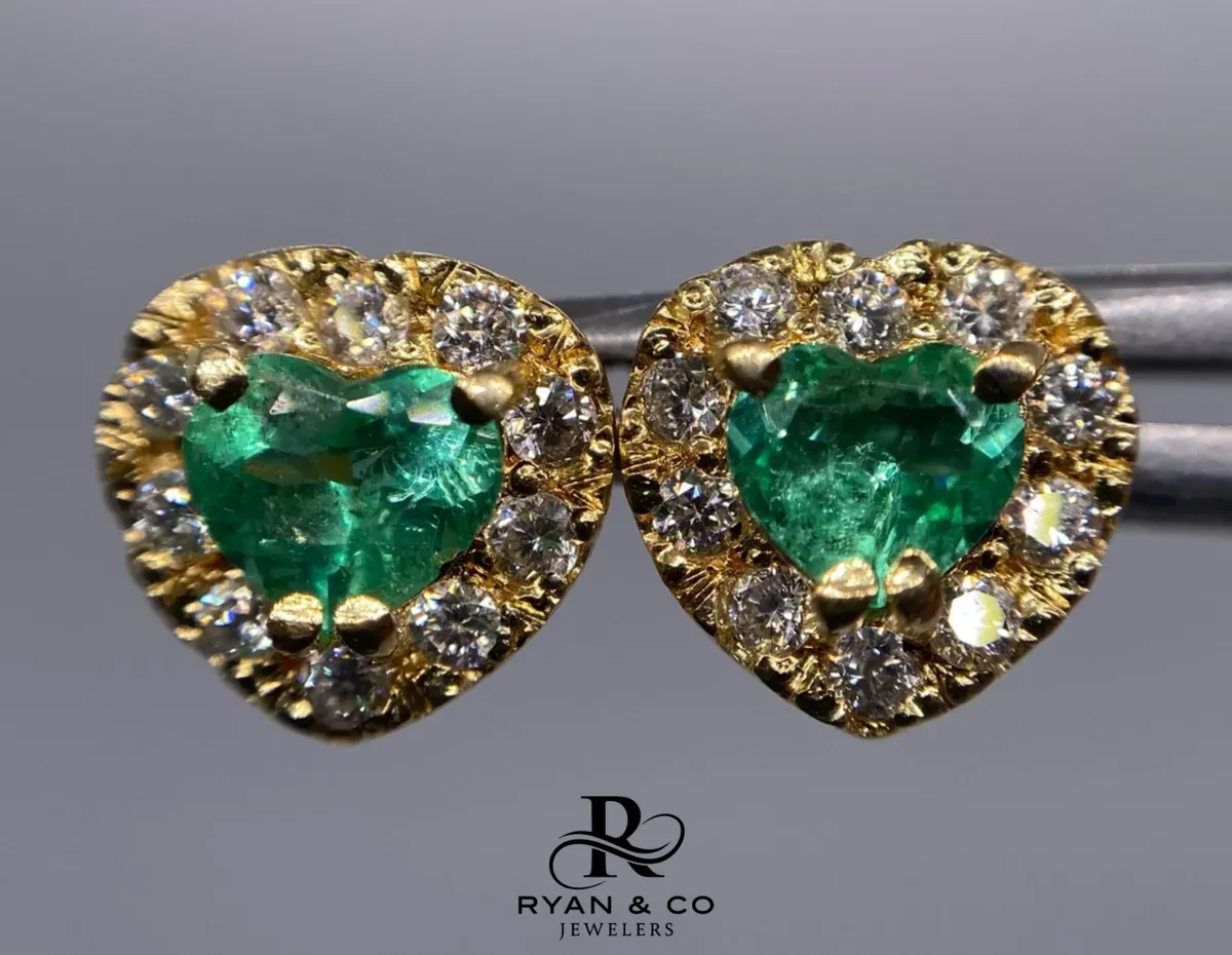 18K Yellow Gold Colombian Emerald Diamond Earrings