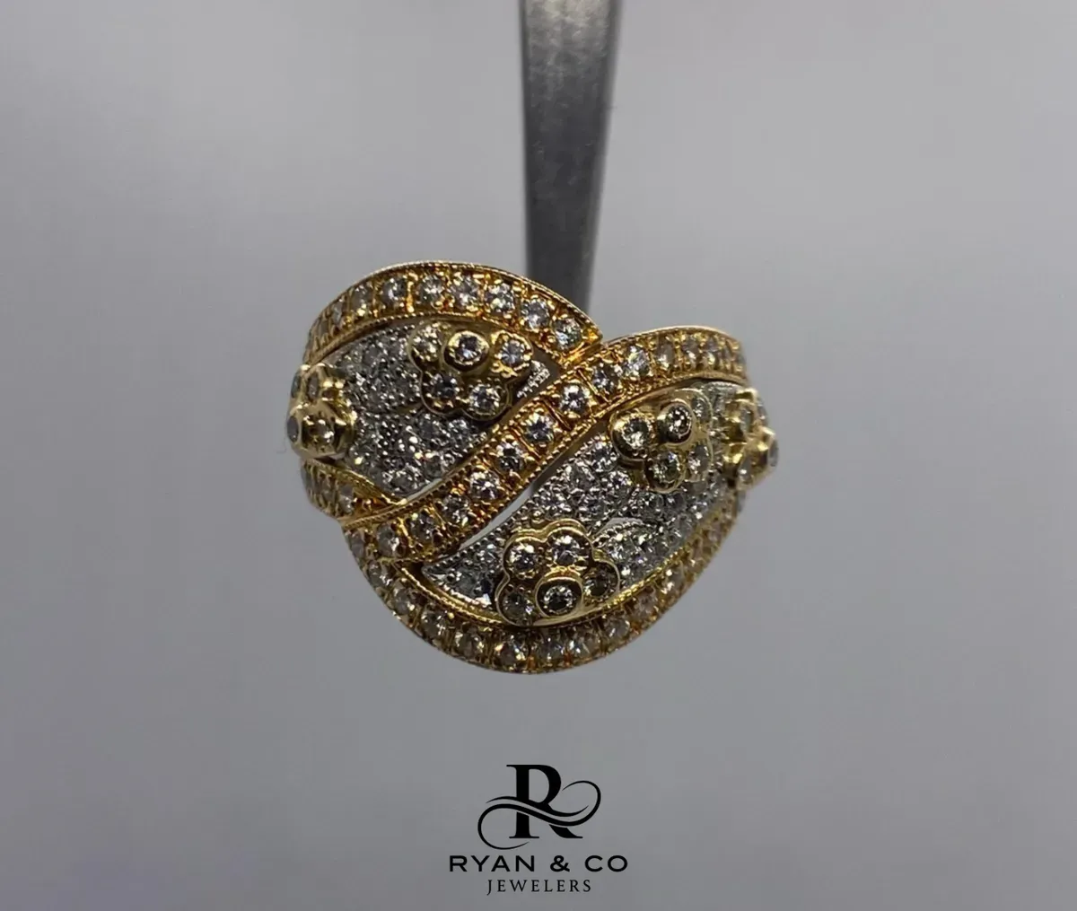 18k Yellow Gold & P900 Platinum Women's Diamond Ring